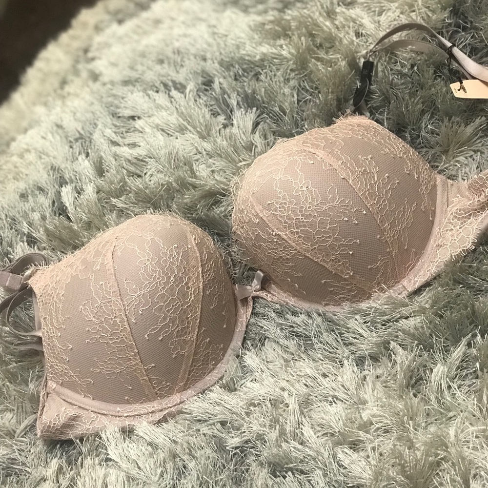 Victoria’s Secret Bombshell Bra